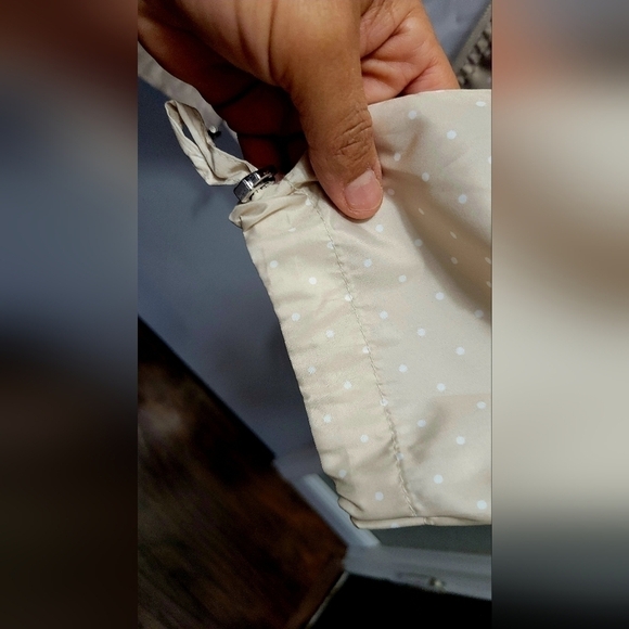 Jones New York Women's Rain Jacket Parka In A Pocket Windbreaker NWOT - Picture 9 of 9